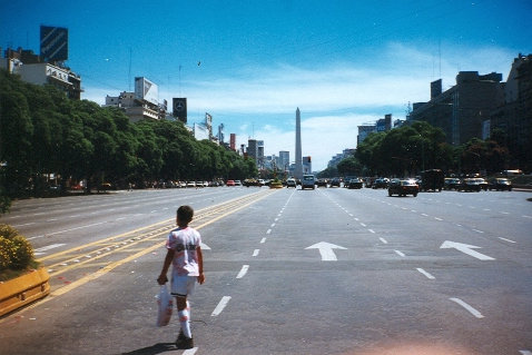 street has 14 lanes