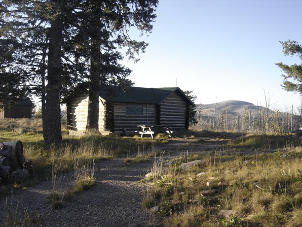 Heliograph summit cabin