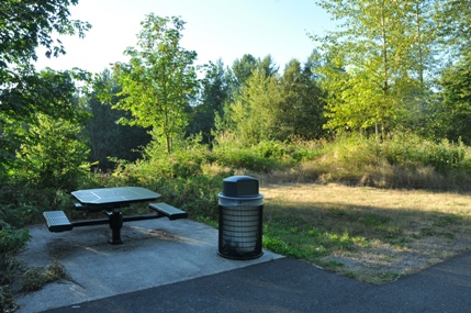 picnic table