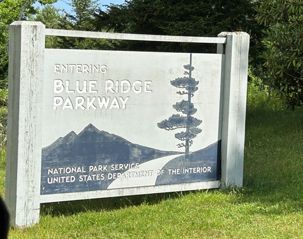 blue ridge parkway sign