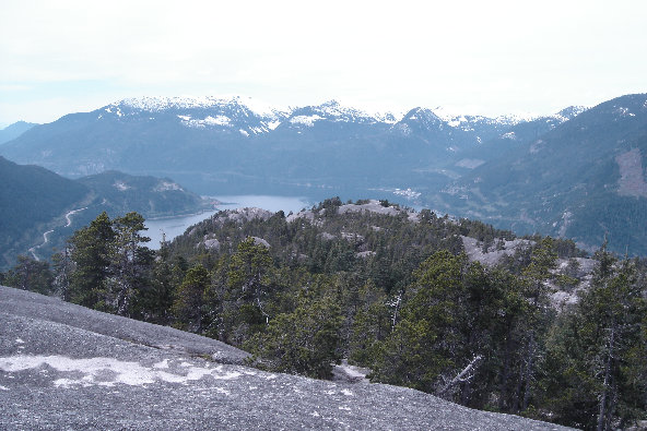 Stawamus hiking trail