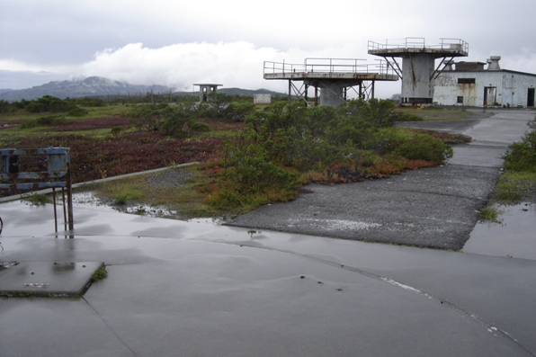 Gun placements and bunkers 