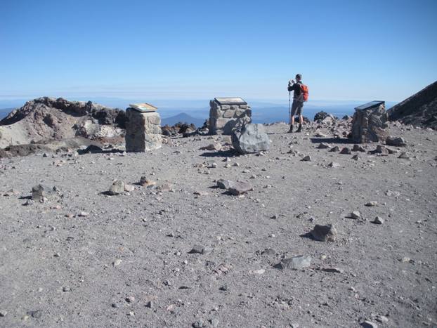 Lassen summit signs