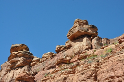 overhanging rocks