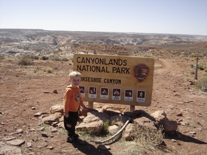 Horseshoe Canyon trailhead