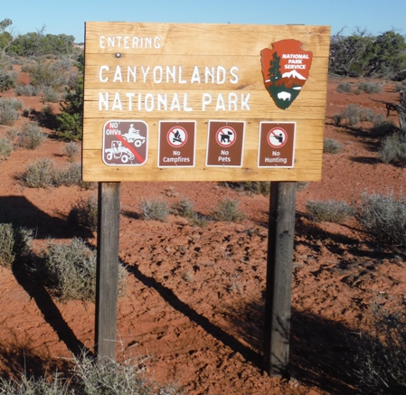 canyonlands sign