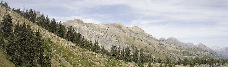 Hiking Cascade Mountain