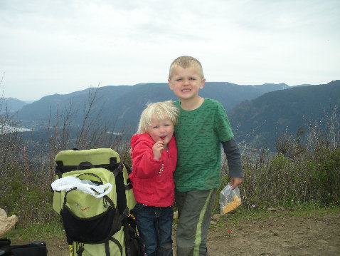 Kids on Hamilton Mountain 