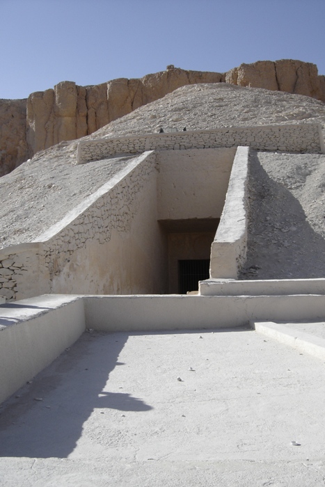 Tomb entrance 