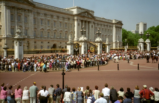 Buckingham Palace 