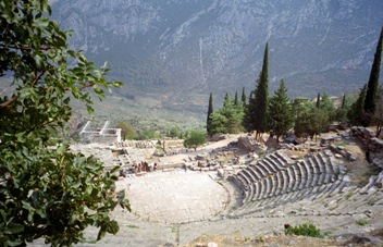 Delphi amphitheater