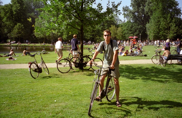 biking amsterdam