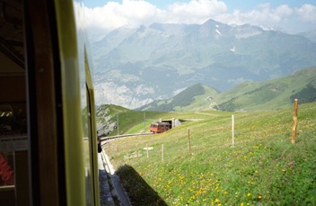 Top of Europe train