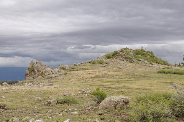 Top of Thousand Lakes Mountain