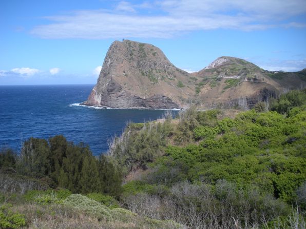 highway in West Maui