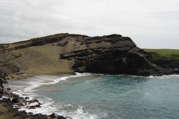 Papakolea Green Sand Beach