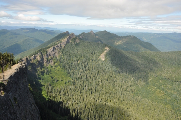 Sawtooth Ridge 