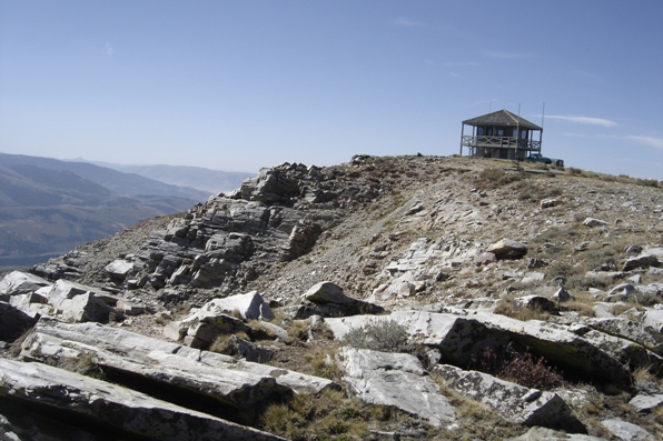 Lookout building