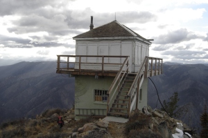 Pilot Peak Lookout