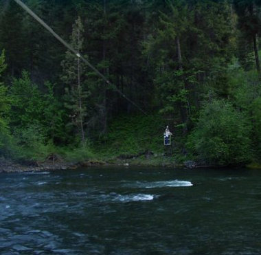 Cable river crossing