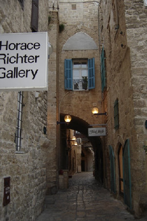 Narrow Jerusalem streets