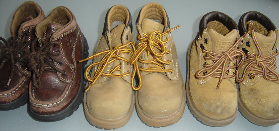 Childrens boots