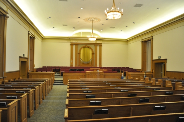 inside bountiful tabernacle