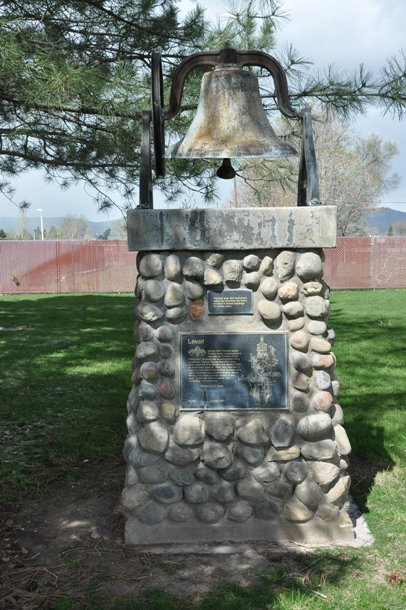 Monument in Levan