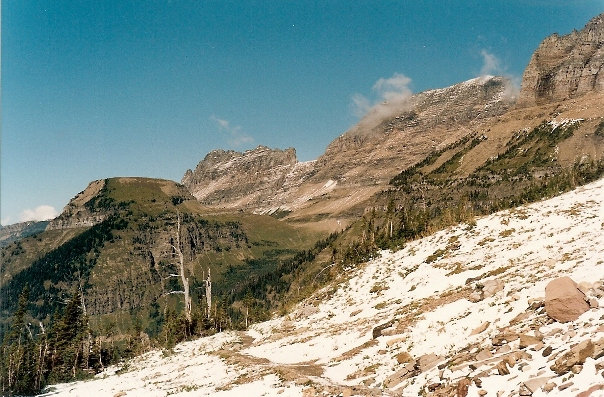 hiking glacier national park