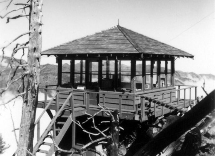 Crystal Peak Lookout 