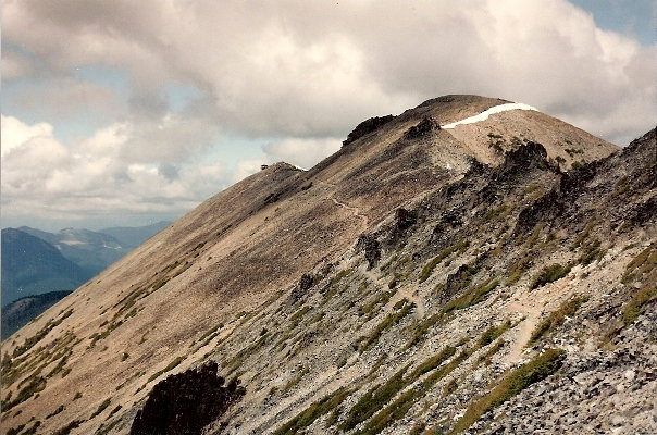 Trail to Mt. Freemont 