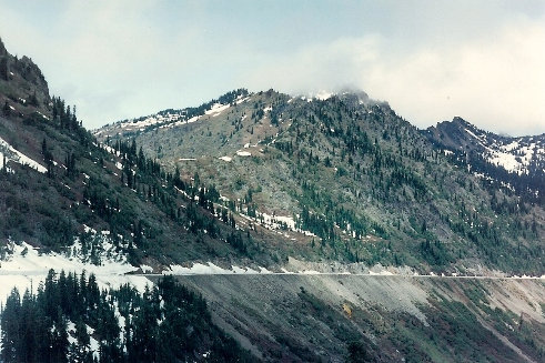 chinook pass road