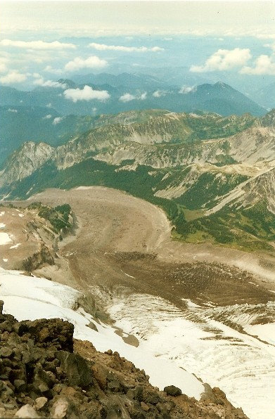Carbon Glacier Valley