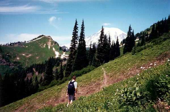 Tatoosh Peak trail 