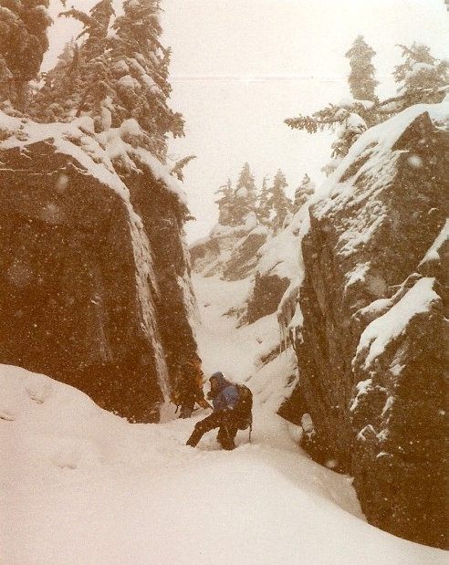 climbing yakima peak