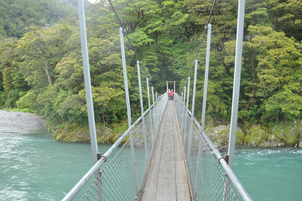 swing bridge