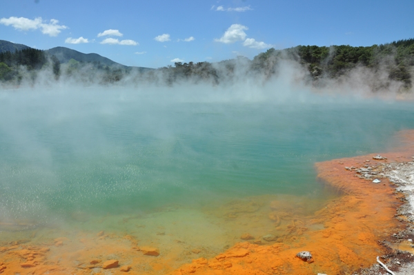 Champagne Pool