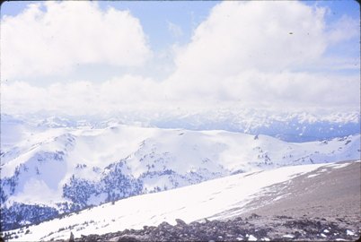 hiking to elk mountain