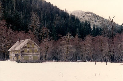 Enchanted Valley Chalet 