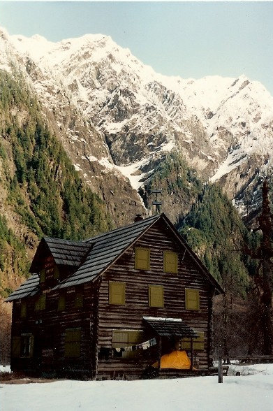 Enchanted Valley Chalet 