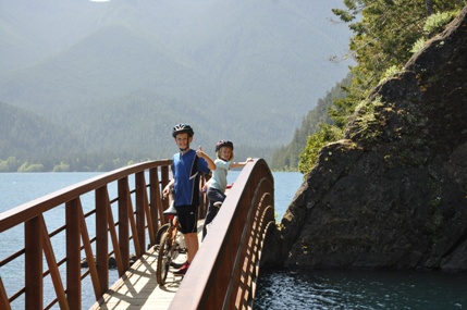 lake crescent