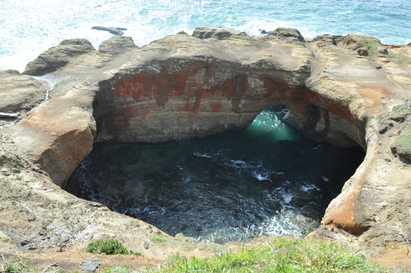 Devils Punchbowl 