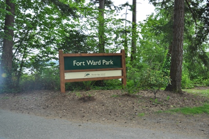 fort ward sign