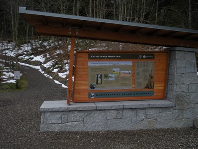 rattlesnake mountain trailhead