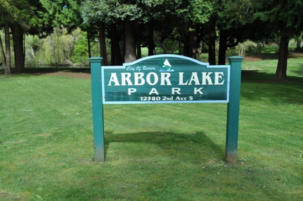 arbor lake park sign