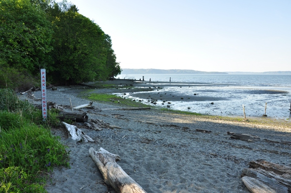 Dumas Bay Park