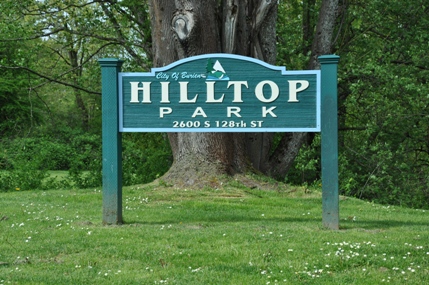 hilltop park sign