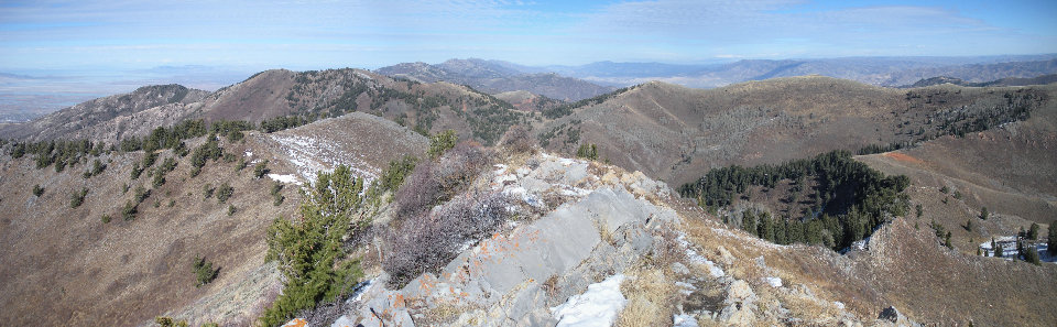 View north from Grandview Peak