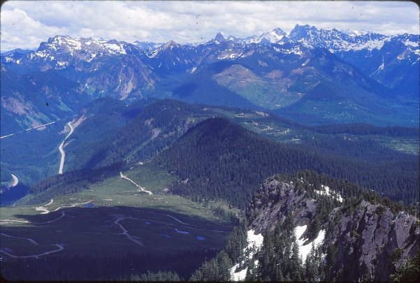 snoqualmie pass area