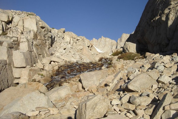 Mount Whitney trail